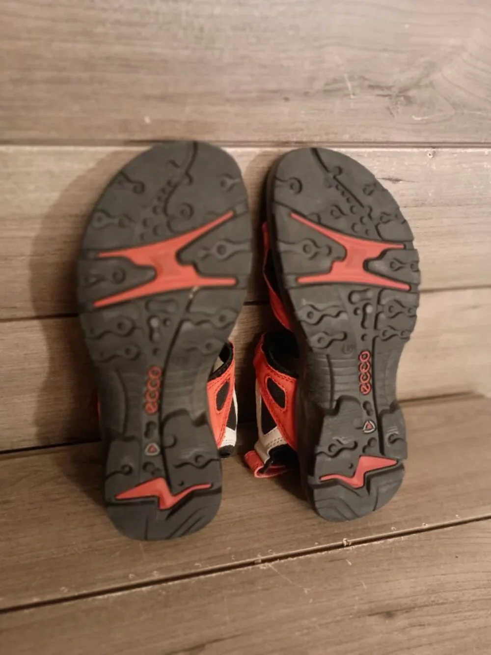 Ecco Yucatan Off Road Women Hiking Shoes Size 8 Receptor Technology Red Grey